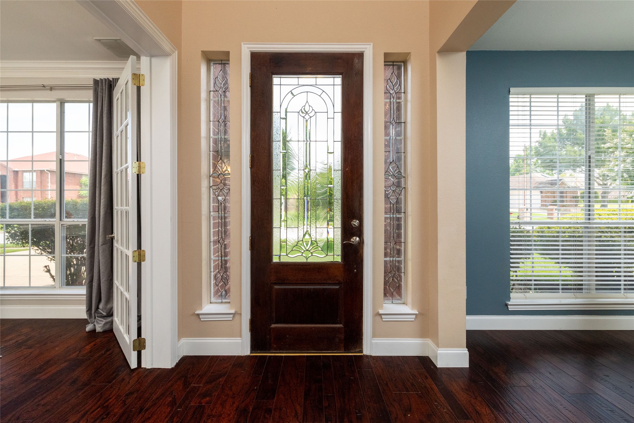 5732 Chelmsford Trail Arlington TX 76018