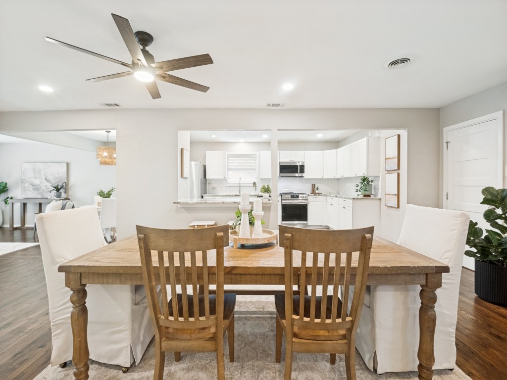 3228 Cedarcroft Lane Dallas TX 75233