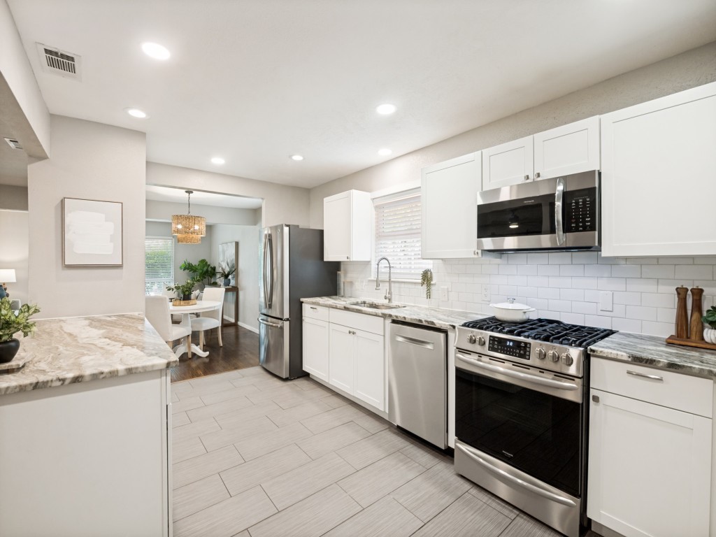3228 Cedarcroft Lane Dallas TX 75233