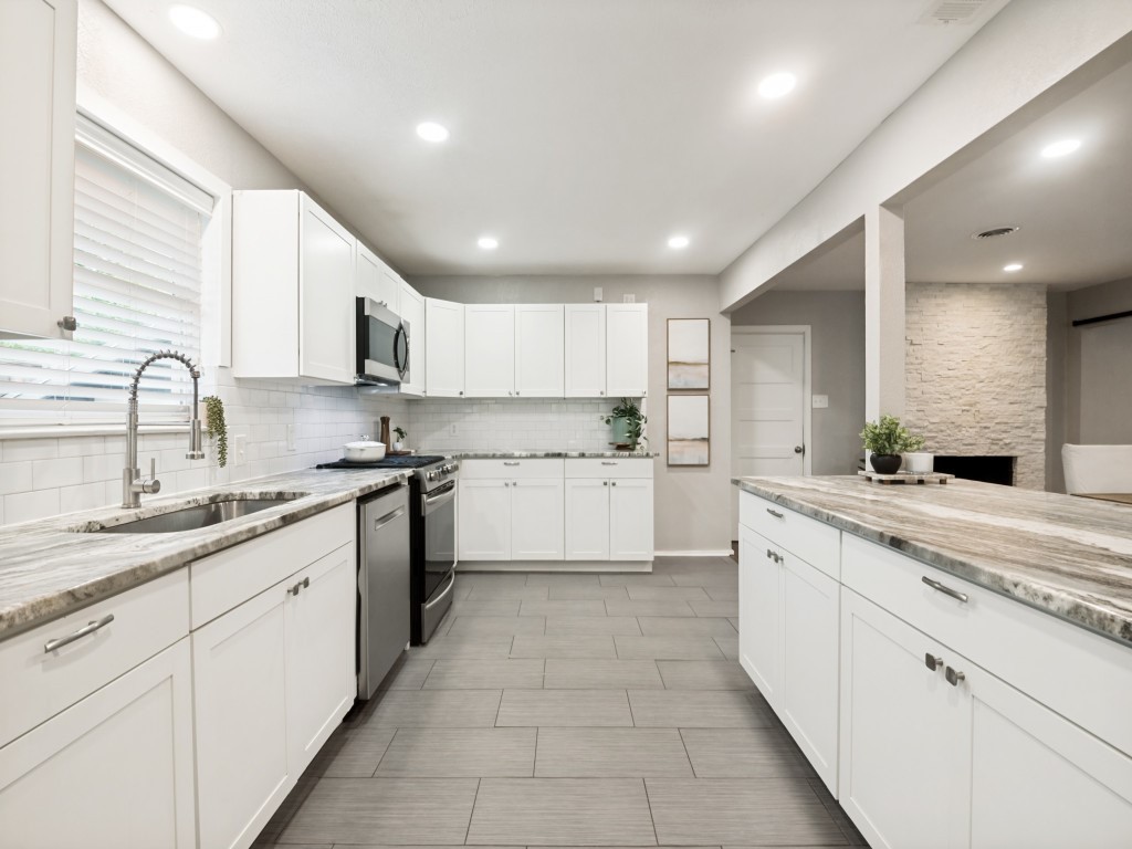 3228 Cedarcroft Lane Dallas TX 75233