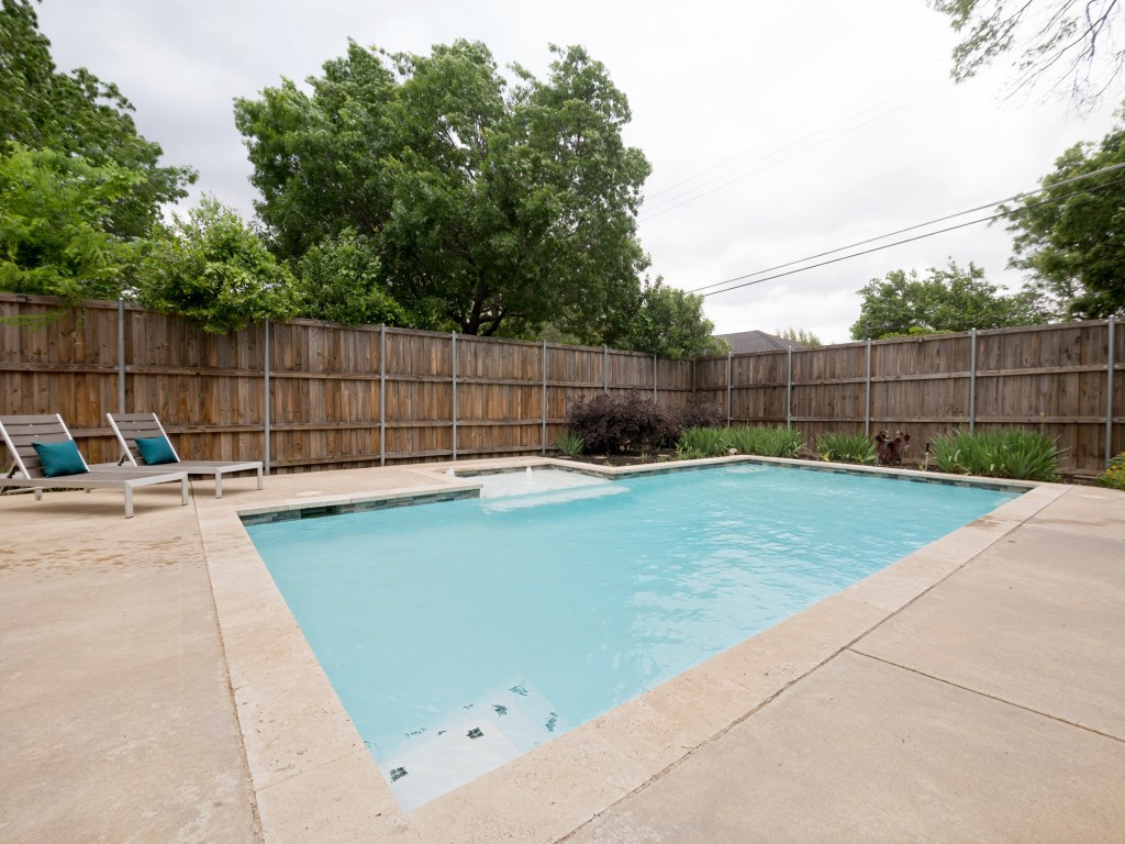 3228 Cedarcroft Lane Dallas TX 75233