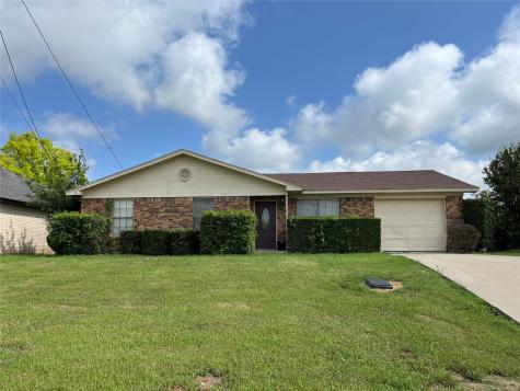 905 Thompson Street Bridgeport TX 76426