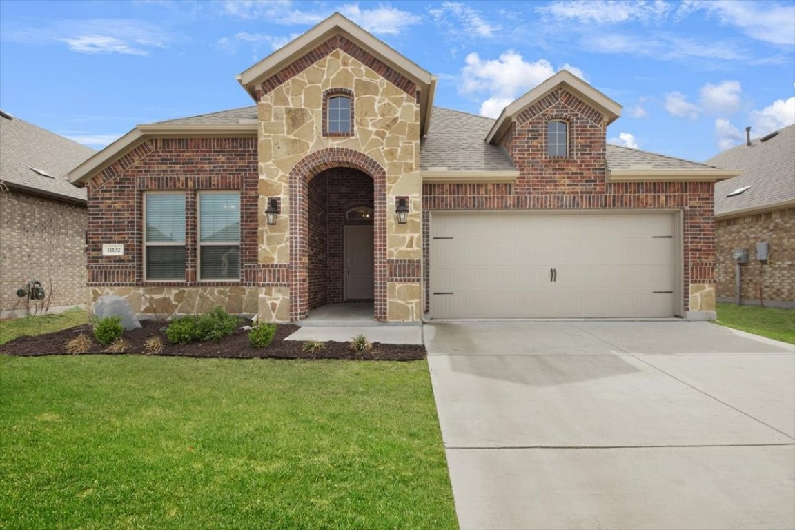 11132 Klondike Lane Aubrey TX 76227