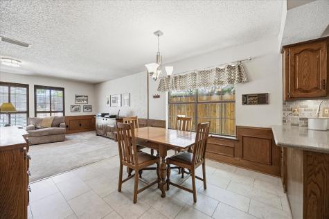 1601 Fairway Circle Garland TX 75043