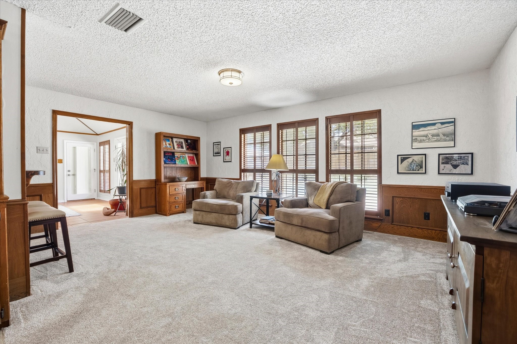 1601 Fairway Circle Garland TX 75043