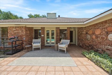 1601 Fairway Circle Garland TX 75043