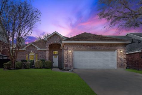 6415 Scotsbluff Court Arlington TX 76001