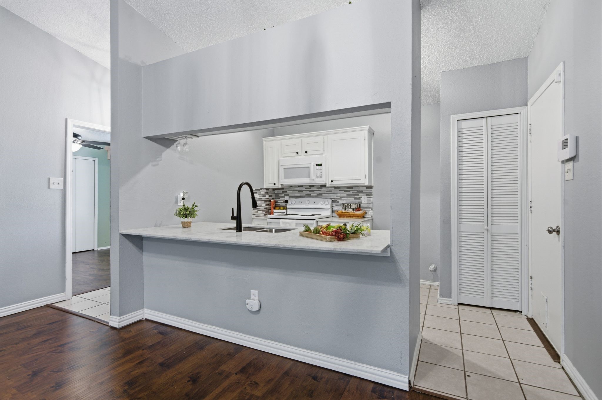 5665 Whitley Road Haltom City TX 76148