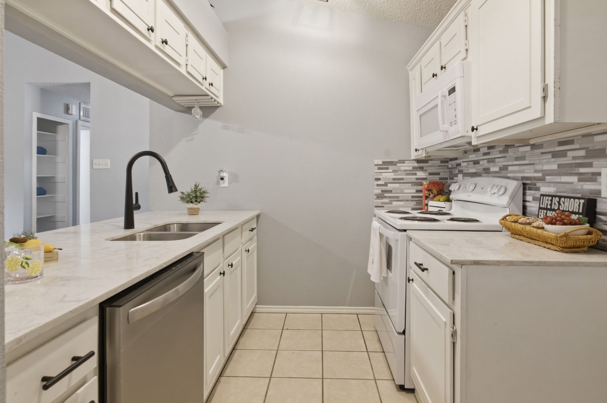 5665 Whitley Road Haltom City TX 76148