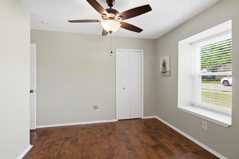 5665 Whitley Road Haltom City TX 76148