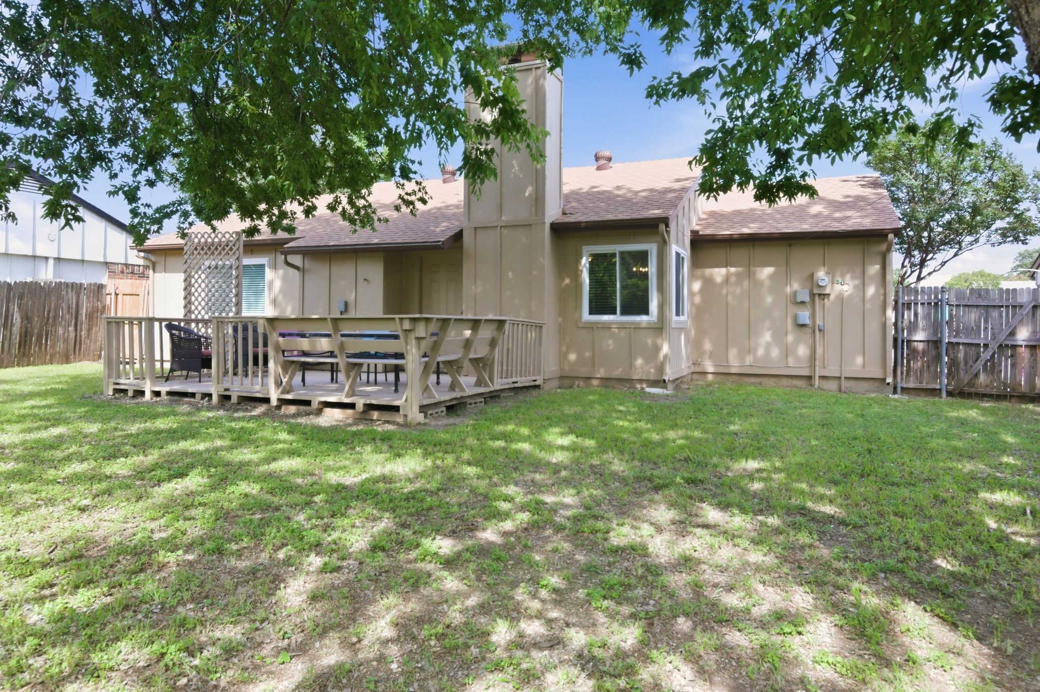 5665 Whitley Road Haltom City TX 76148