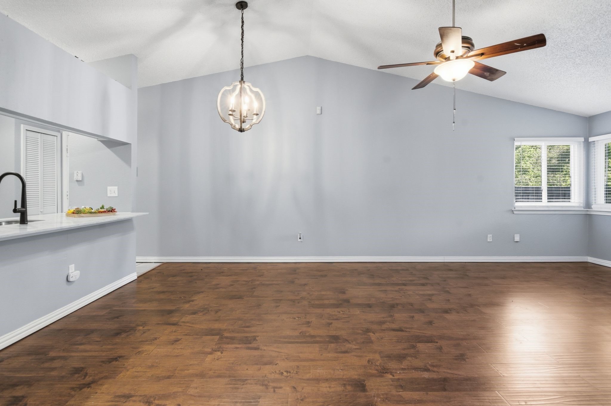 5665 Whitley Road Haltom City TX 76148