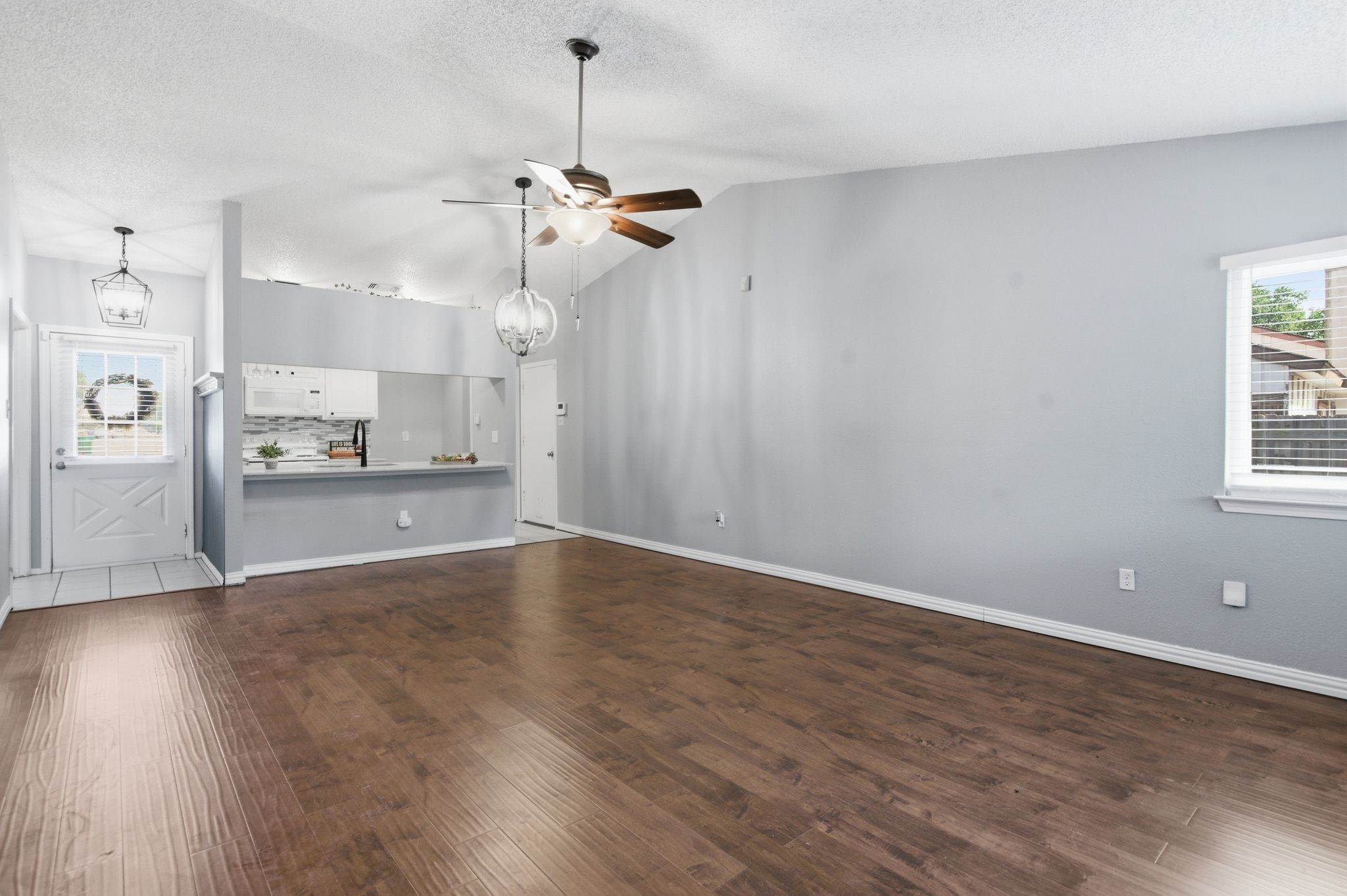 5665 Whitley Road Haltom City TX 76148