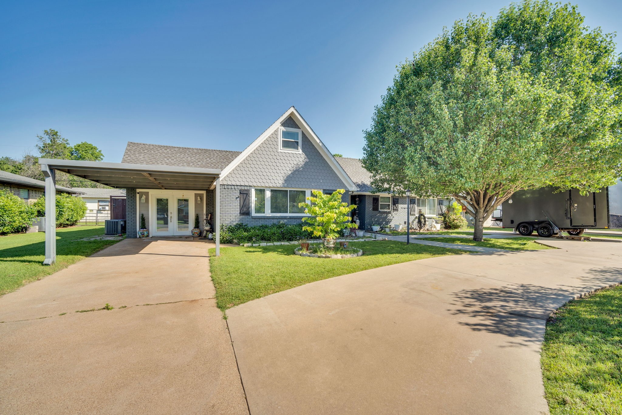 1104 Sheridan Lane Cleburne TX 76033