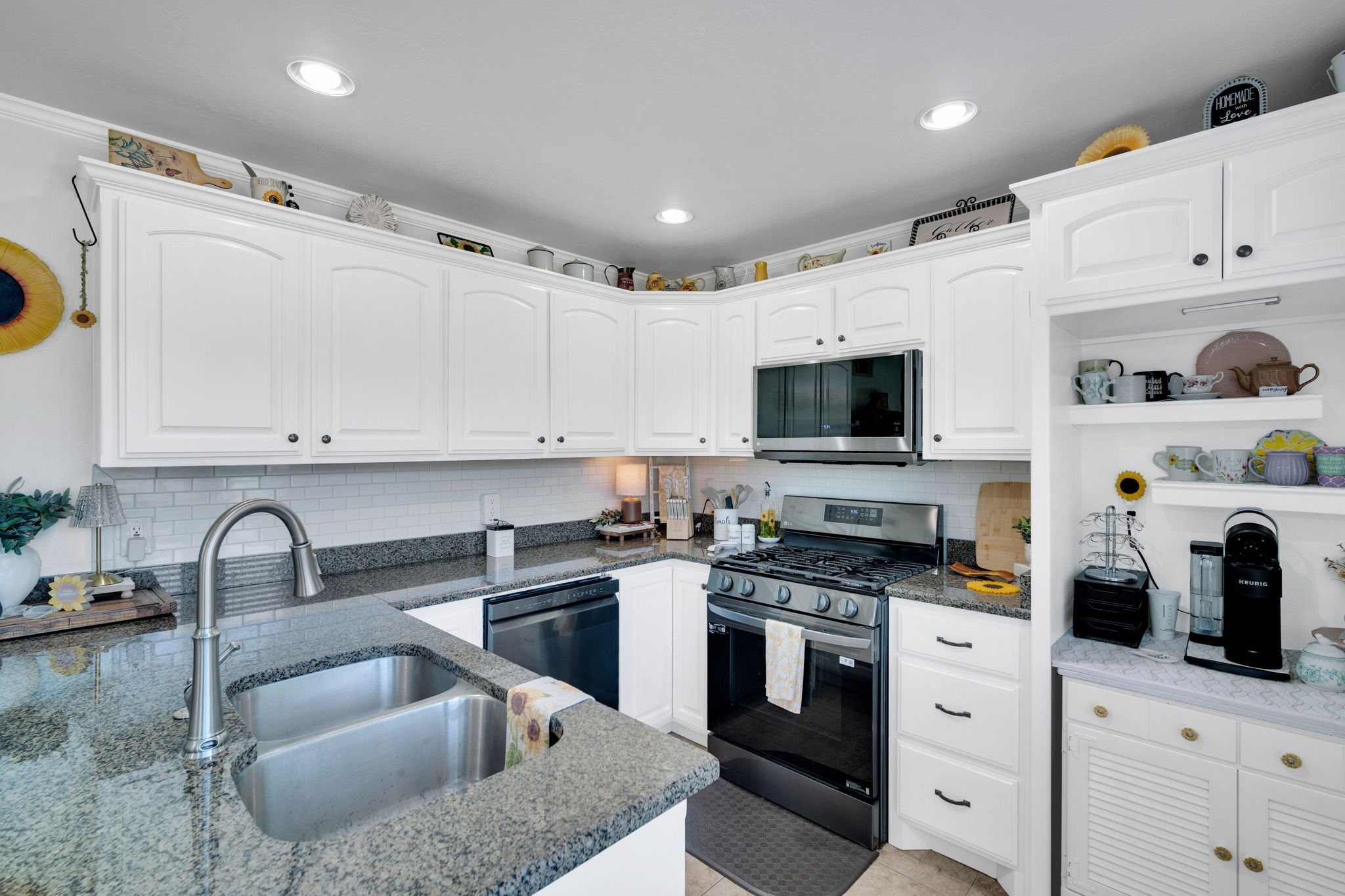 1104 Sheridan Lane Cleburne TX 76033