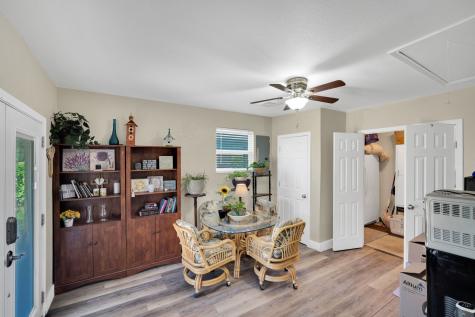 1104 Sheridan Lane Cleburne TX 76033