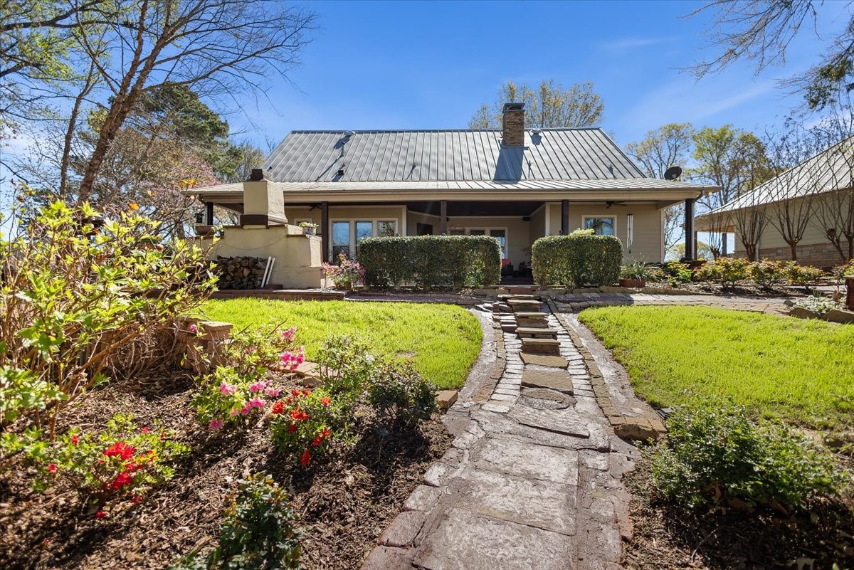 24050 Red Azalea Lindale TX 75771