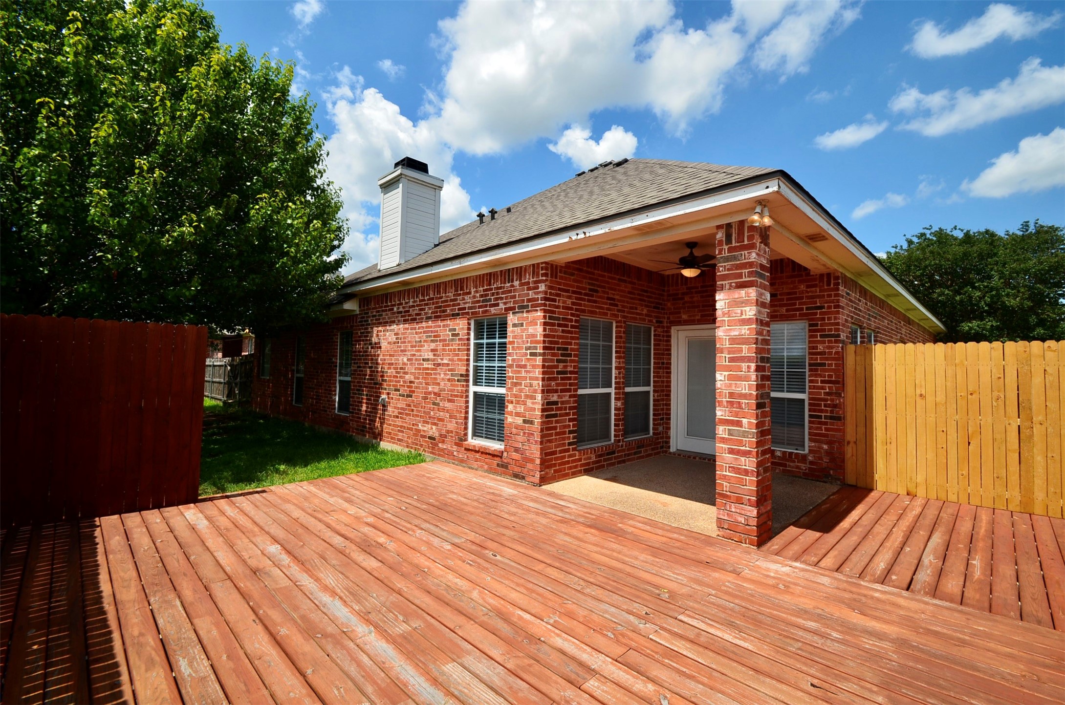924 Lands End Cove Hewitt TX 76643