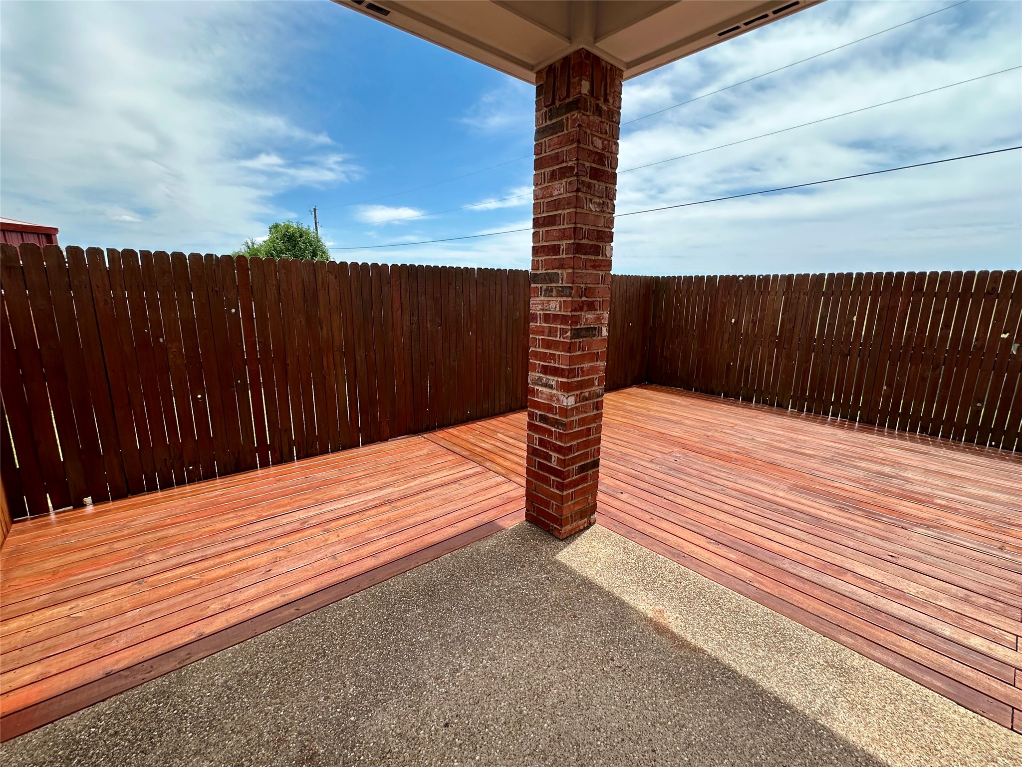 924 Lands End Cove Hewitt TX 76643