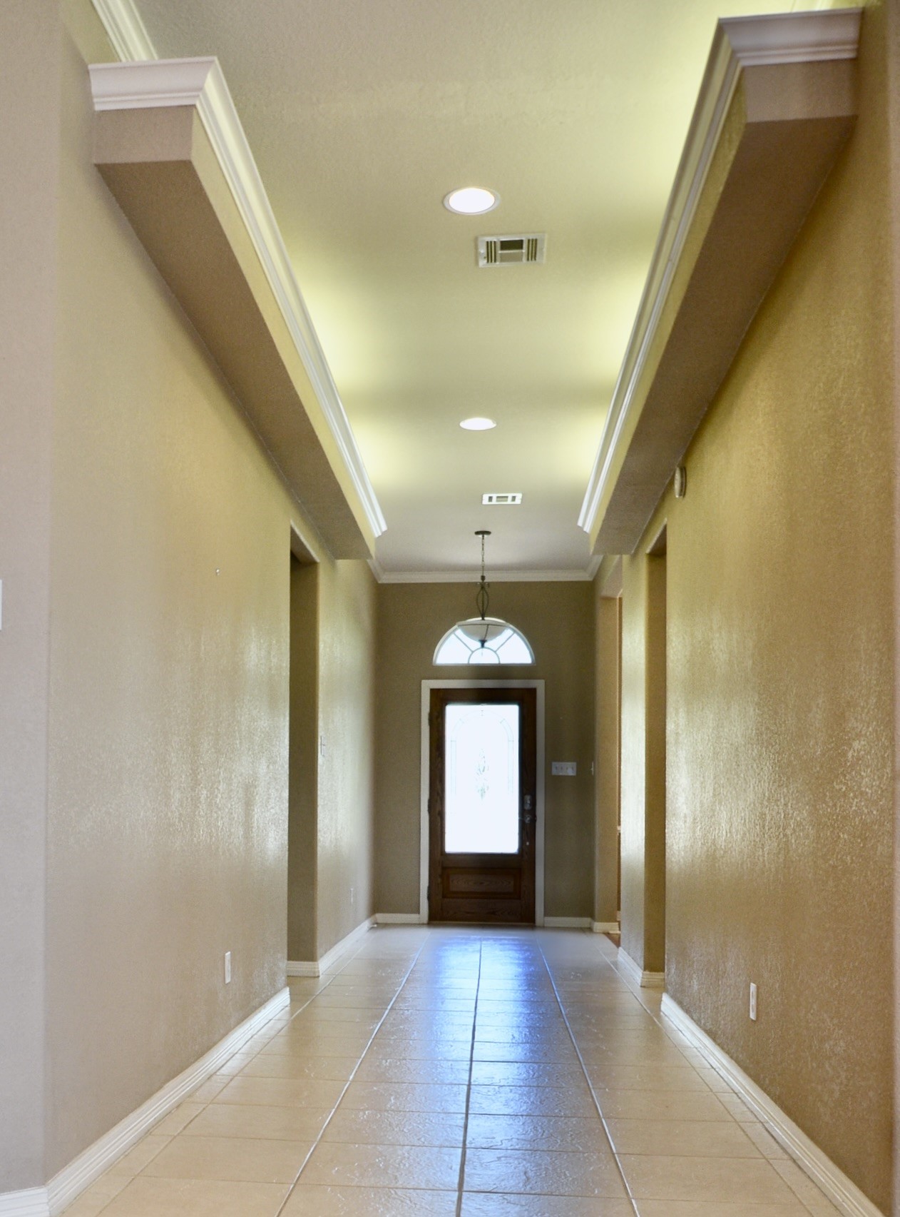 924 Lands End Cove Hewitt TX 76643