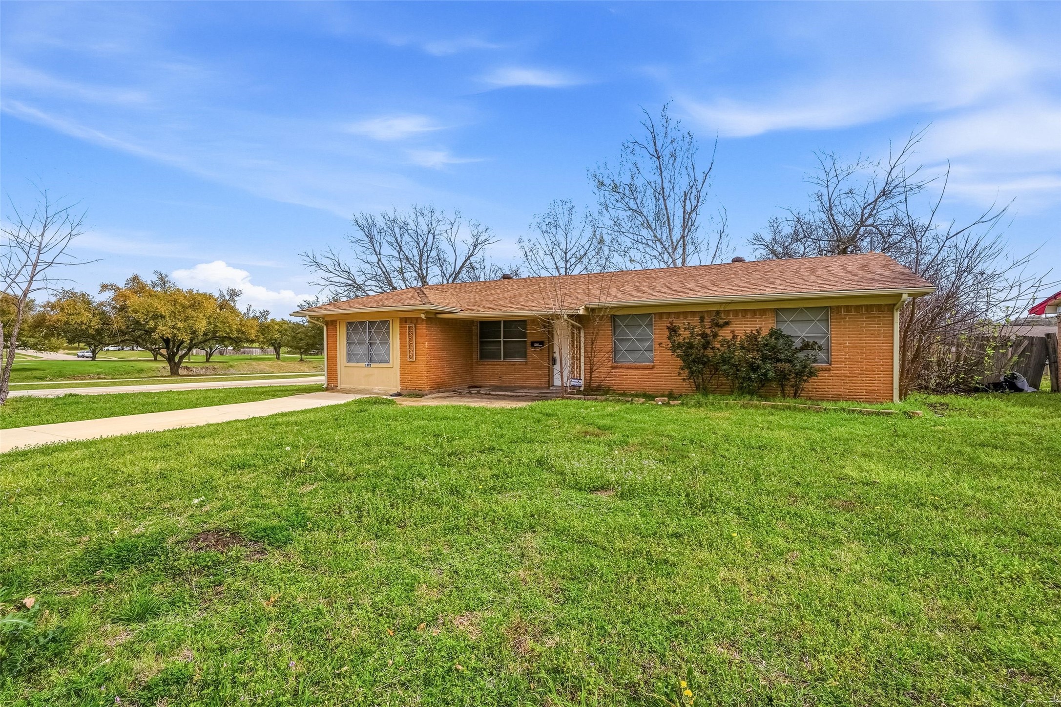 2502 Wanda Drive Mesquite TX 75149