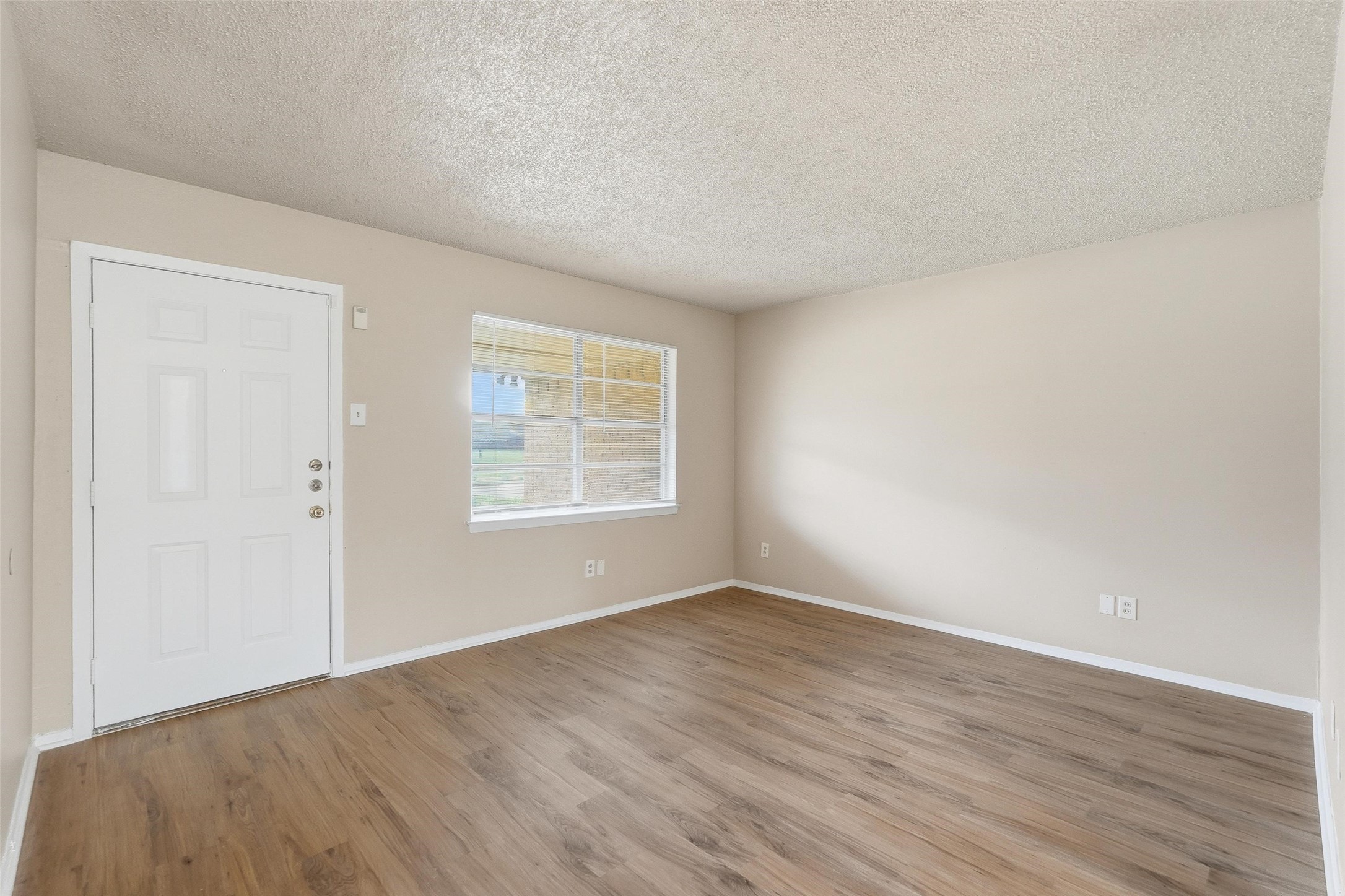 2502 Wanda Drive Mesquite TX 75149