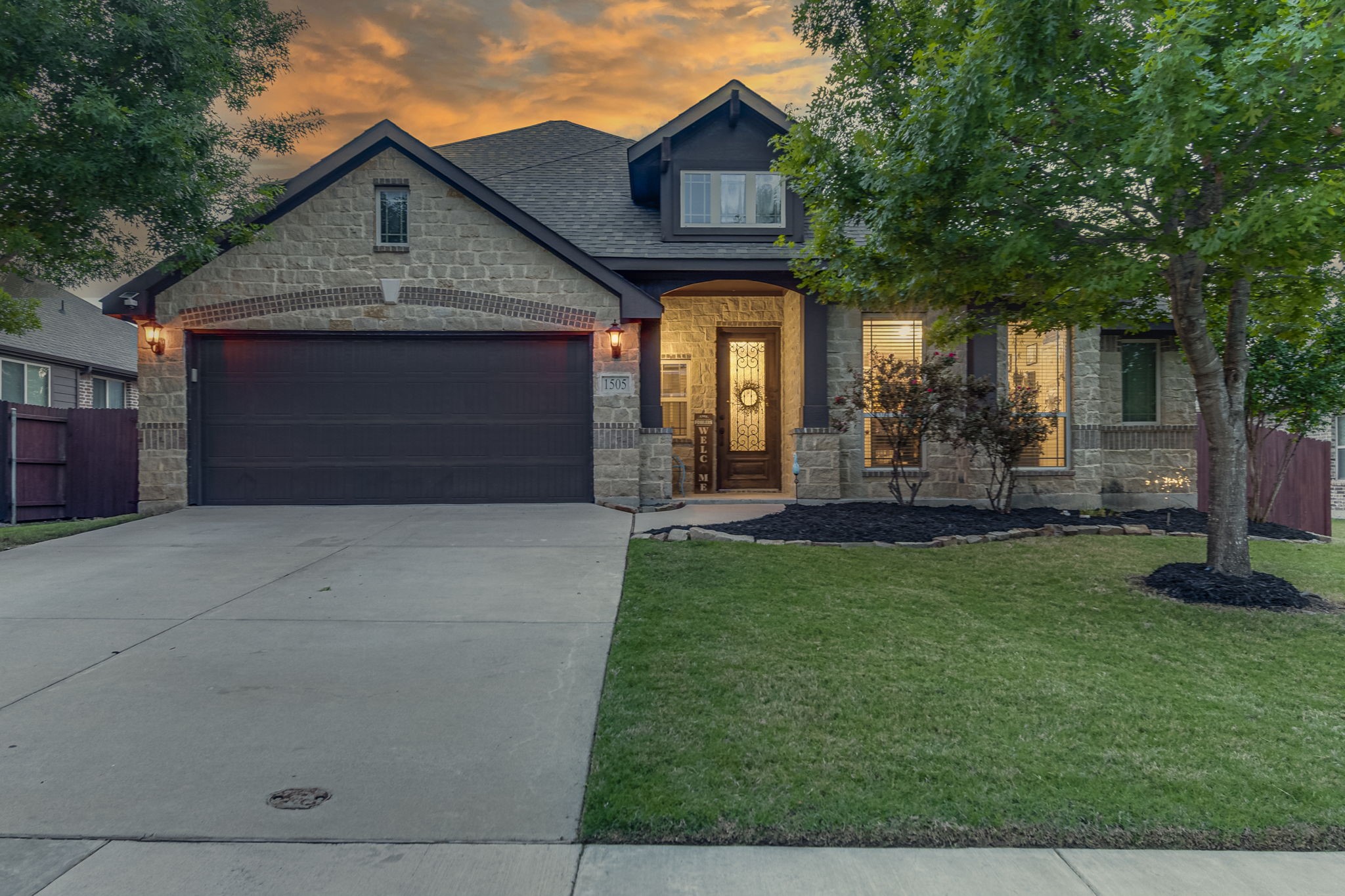 1505 Park Meadow Drive Midlothian TX 76065