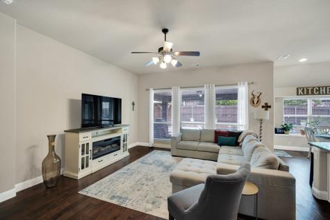 1505 Park Meadow Drive Midlothian TX 76065