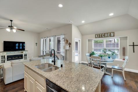 1505 Park Meadow Drive Midlothian TX 76065