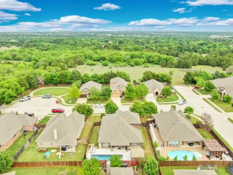 1505 Park Meadow Drive Midlothian TX 76065