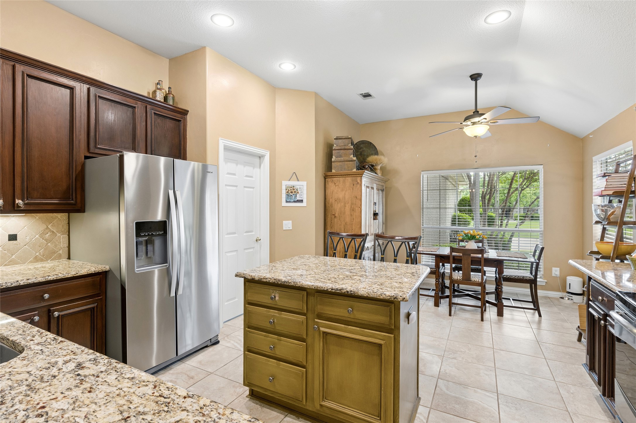 9300 Malibu Court Denton TX 76207