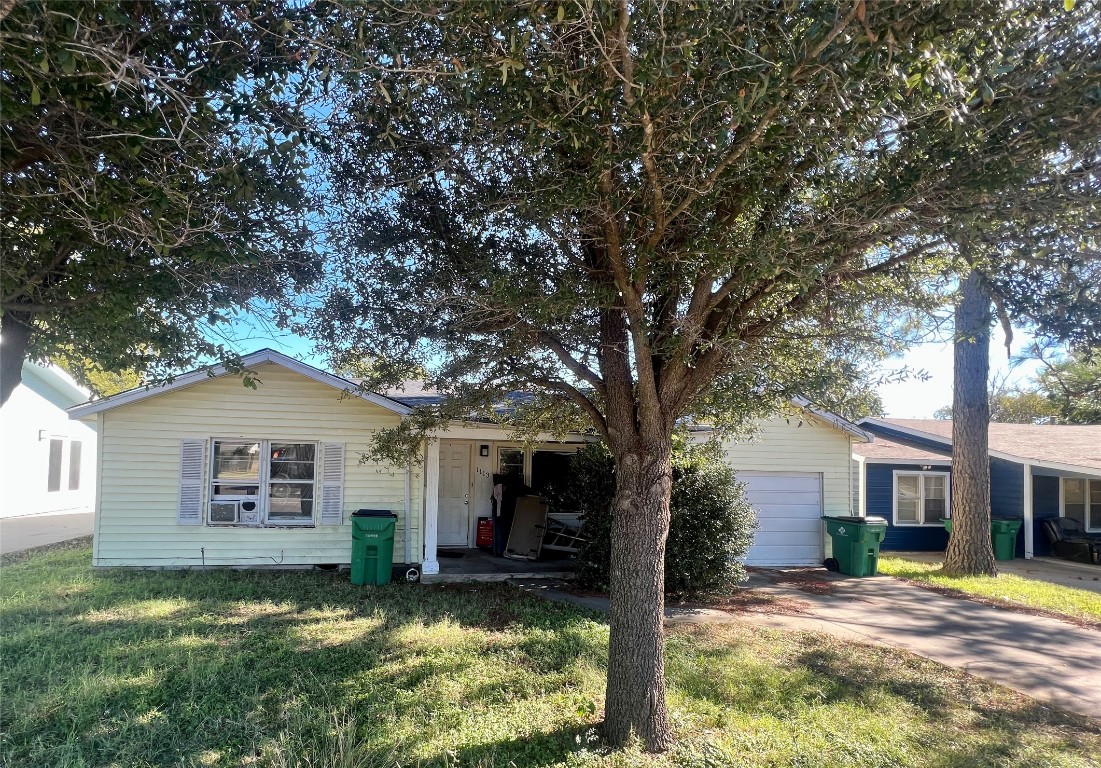 1113 Highway 59 N Bowie TX 76230