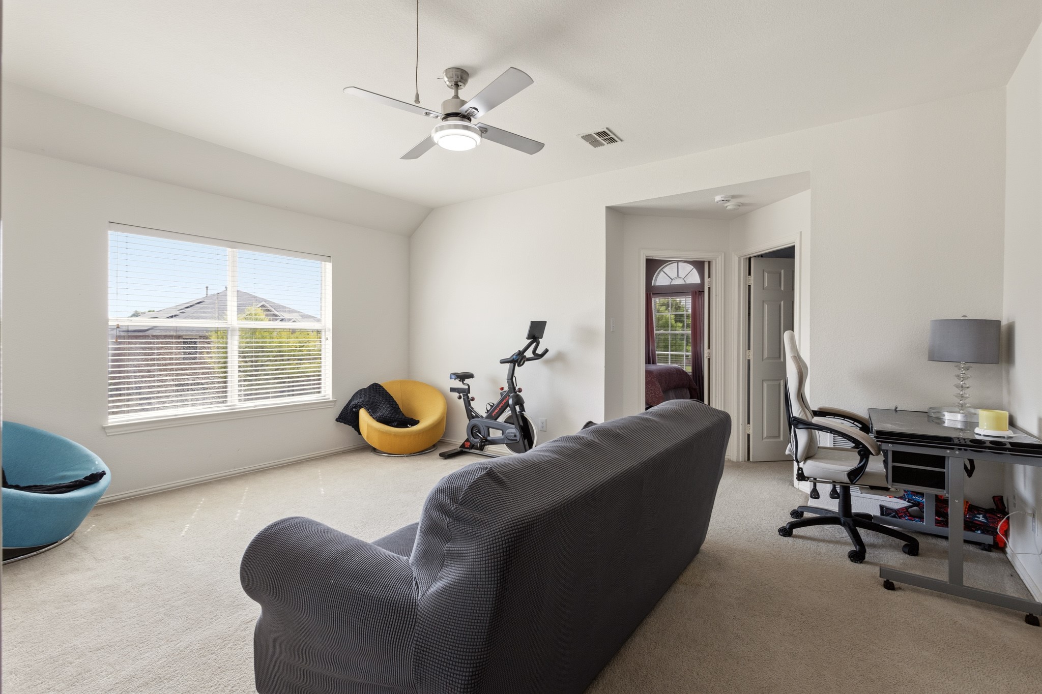 1137 Versailles Avenue Desoto TX 75115