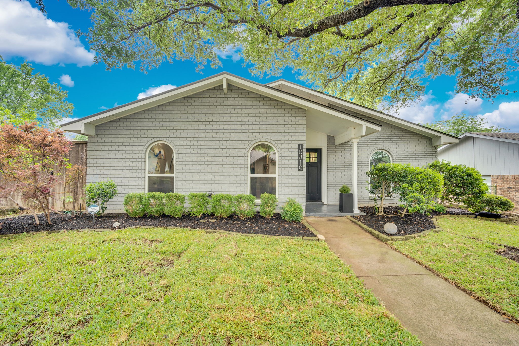 10810 Wallbrook Drive Dallas TX 75238