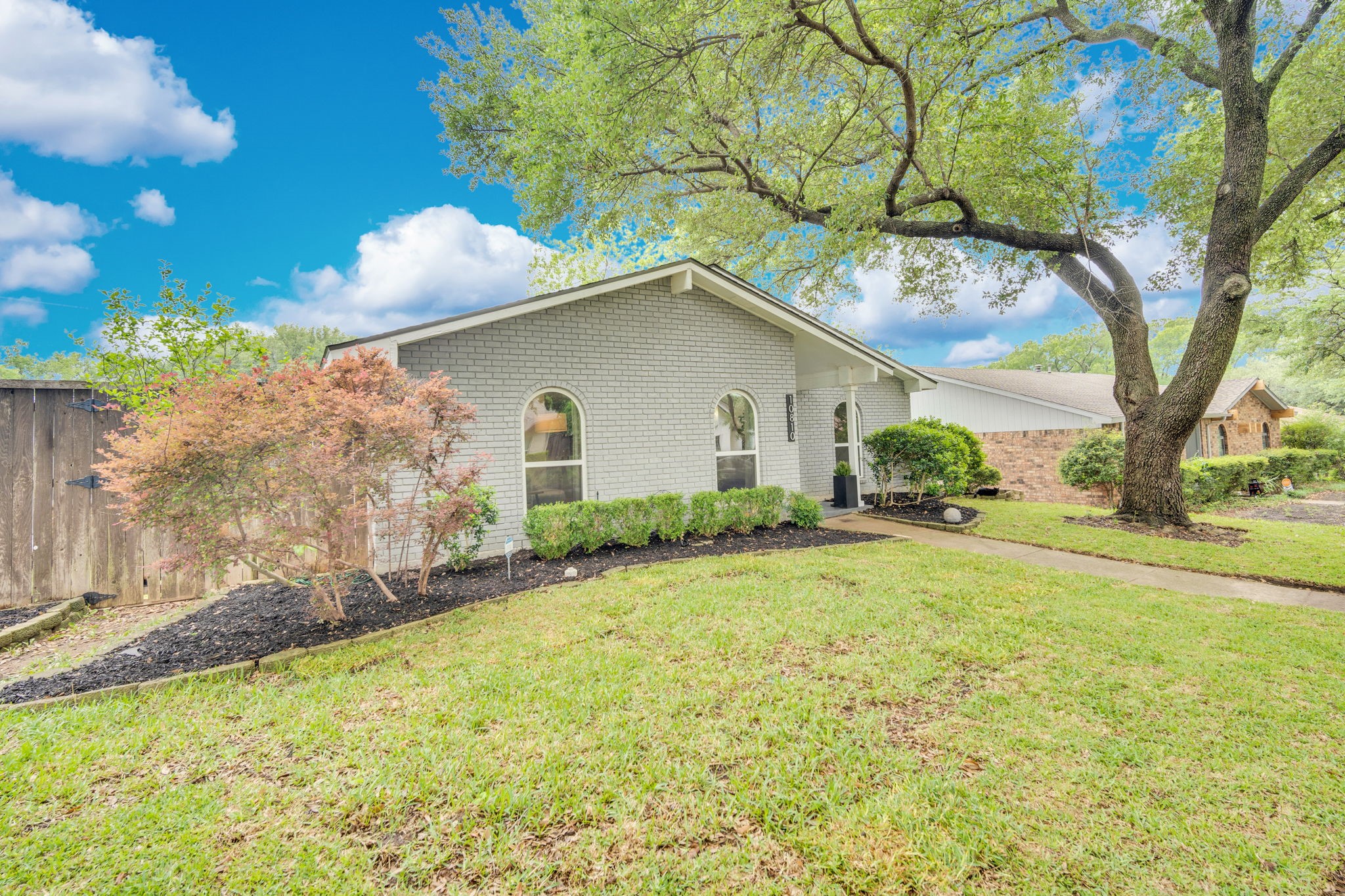 10810 Wallbrook Drive Dallas TX 75238