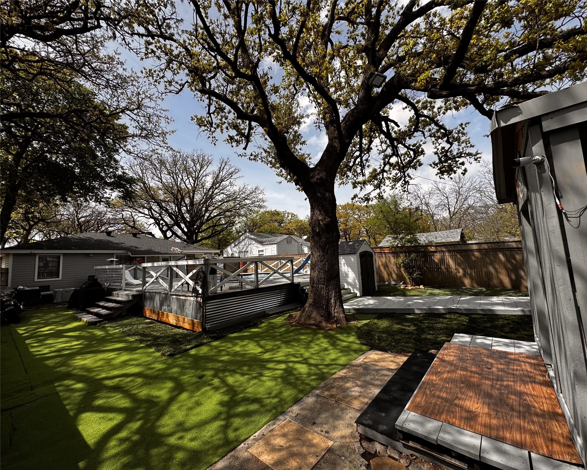 3020 Delaware Trail Lake Worth TX 76135