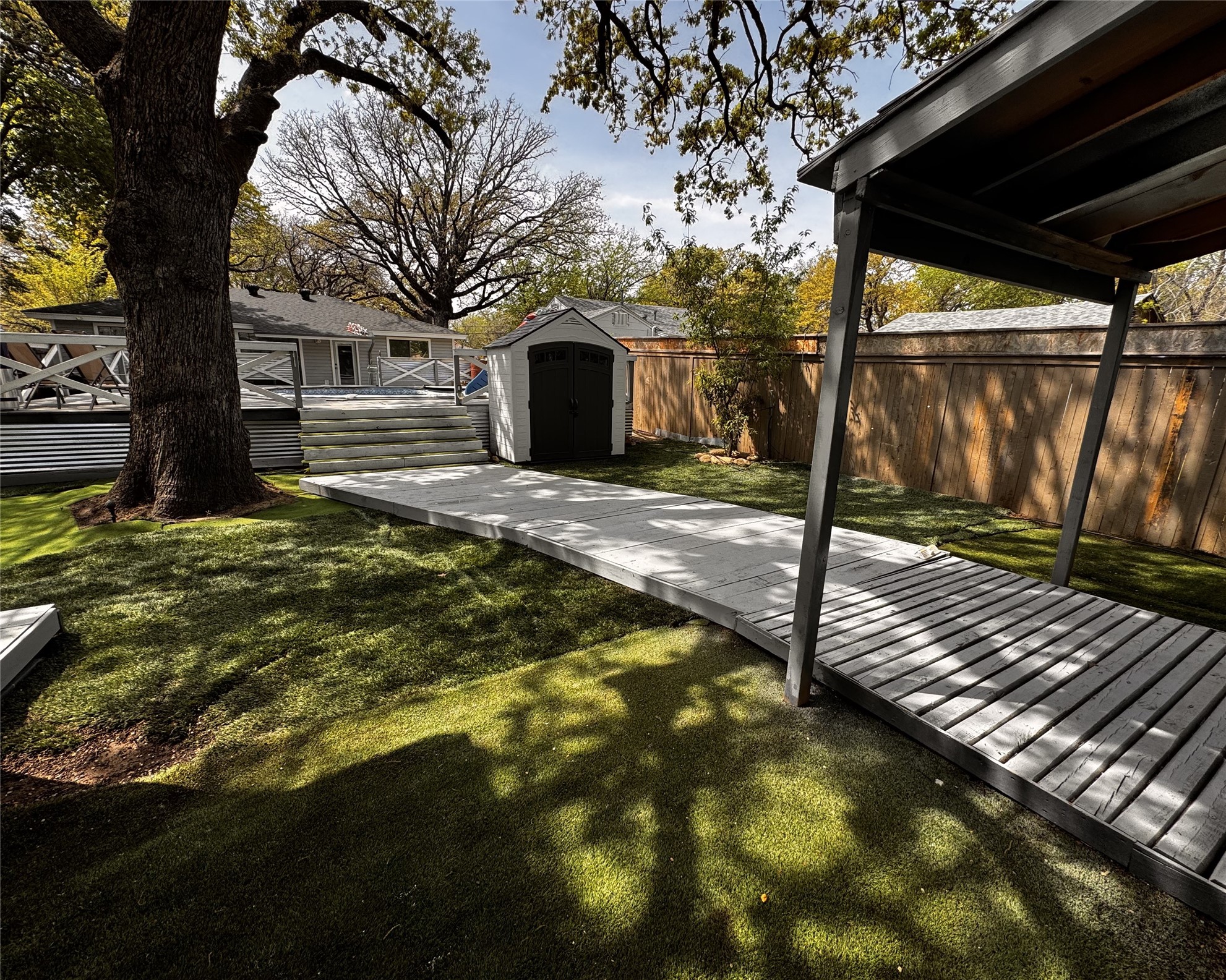 3020 Delaware Trail Lake Worth TX 76135
