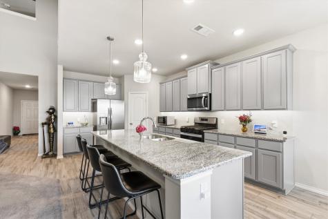 702 Matador Lane Arlington TX 76002