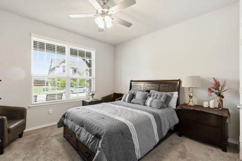 702 Matador Lane Arlington TX 76002