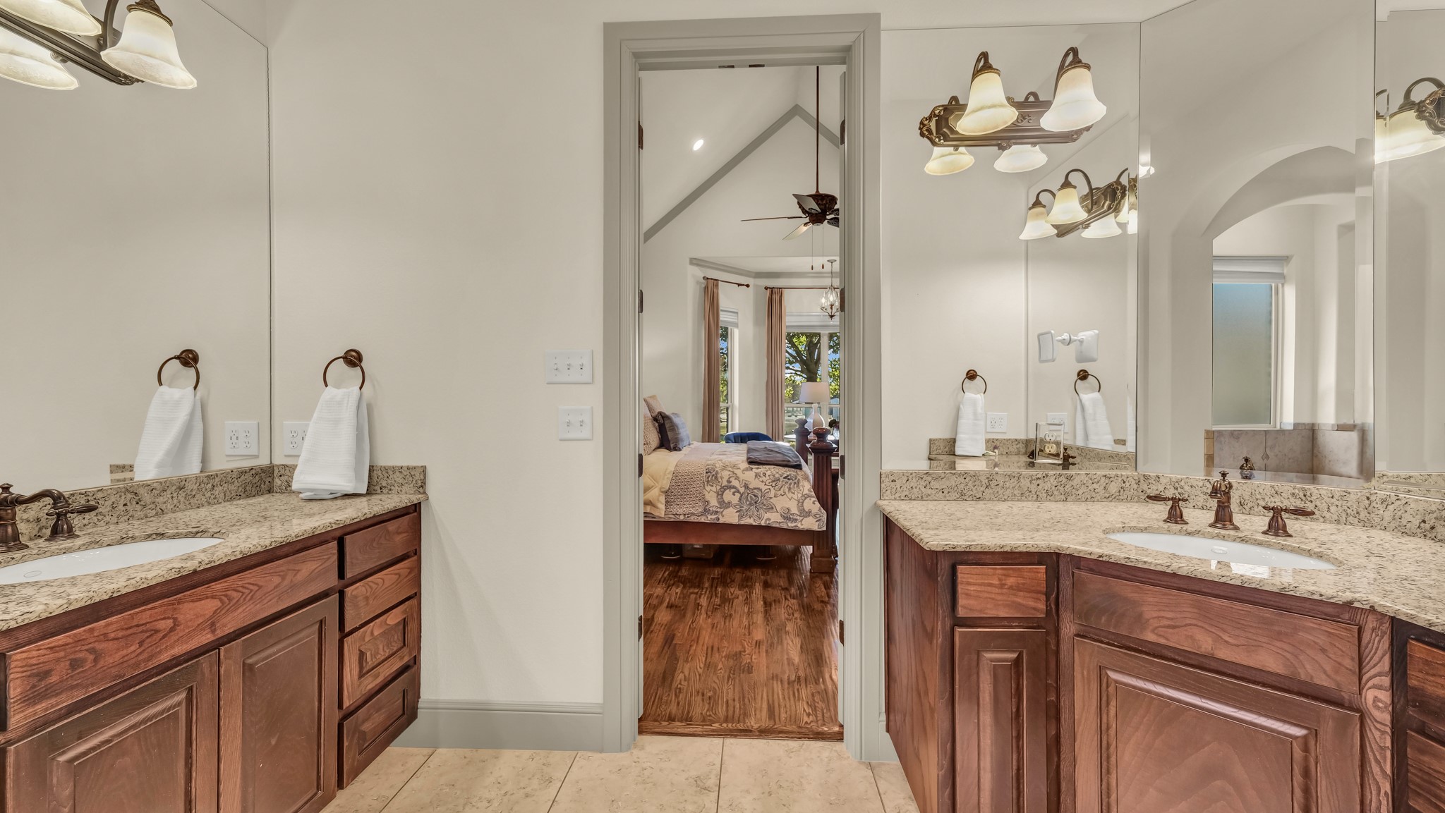 917 Crown Valley Drive Weatherford TX 76087