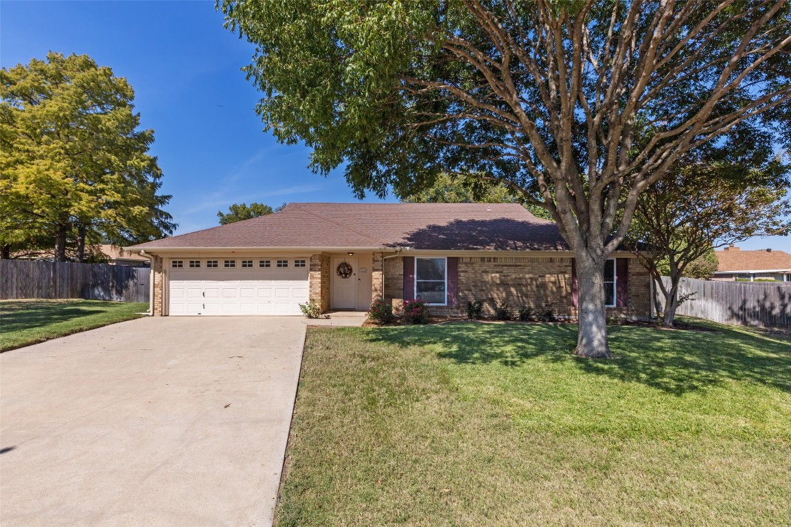 10120 Westpark Drive Benbrook TX 76126