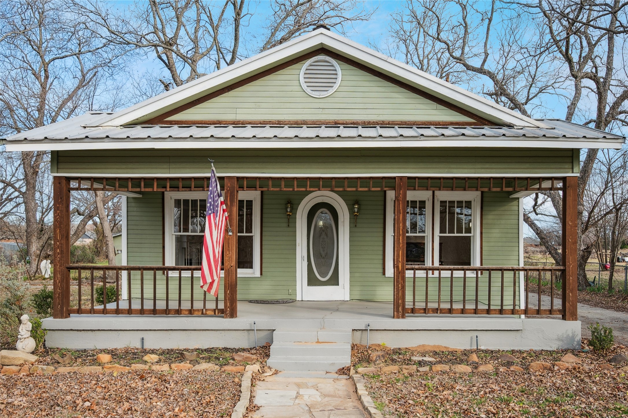1705 E Bankhead Drive Weatherford TX 76086