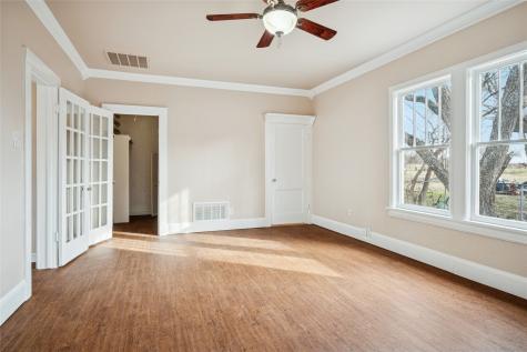 1705 E Bankhead Drive Weatherford TX 76086