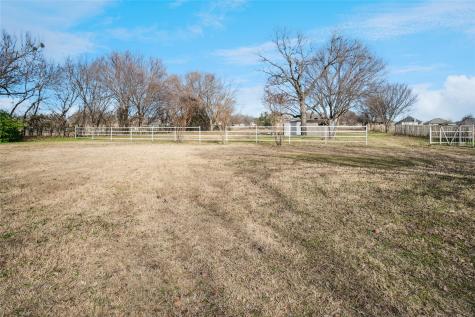 1705 E Bankhead Drive Weatherford TX 76086