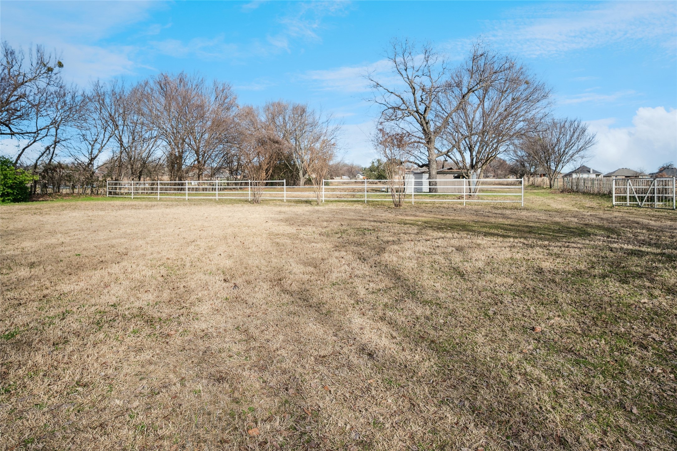 1705 E Bankhead Drive Weatherford TX 76086
