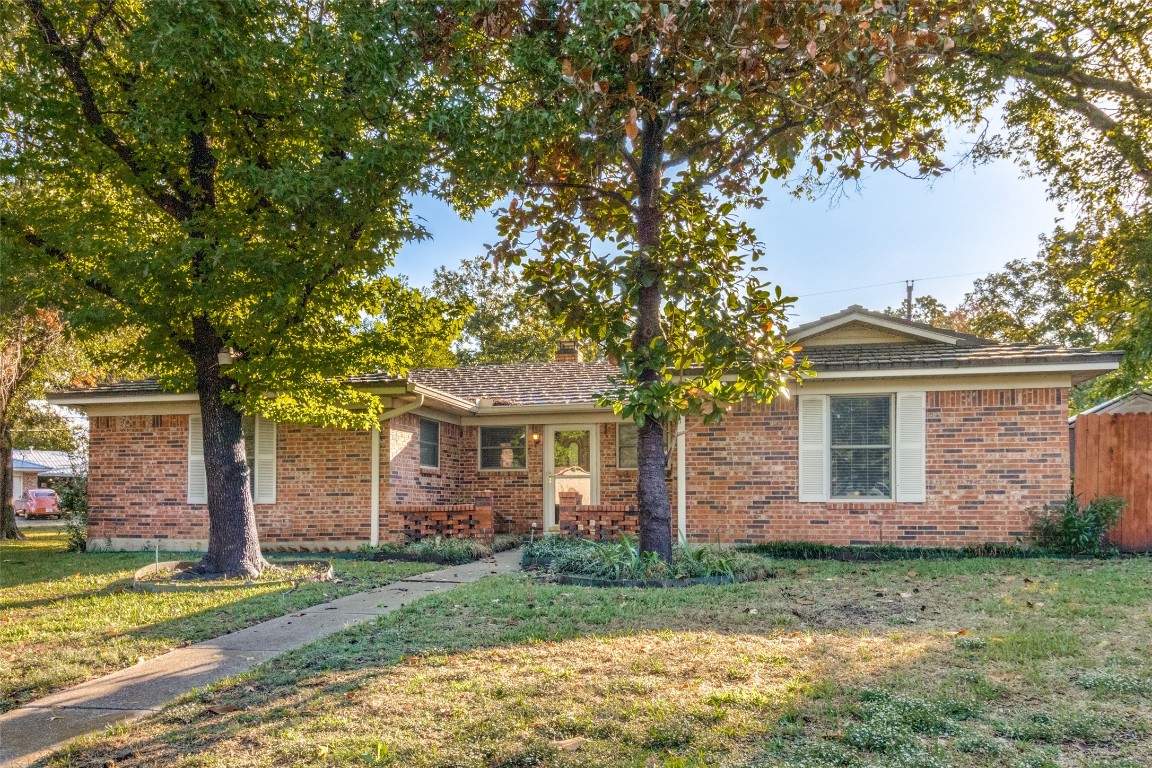 107 Wisteria Court Terrell TX 75160