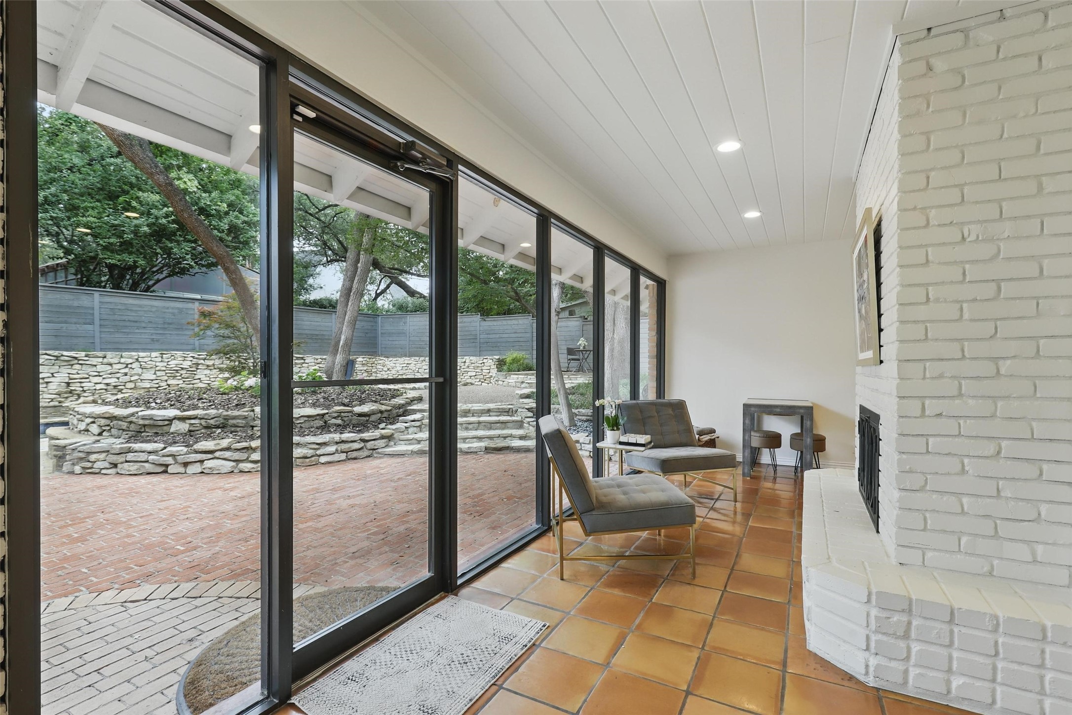 208 Rockwood Park Drive Fort Worth TX 76107