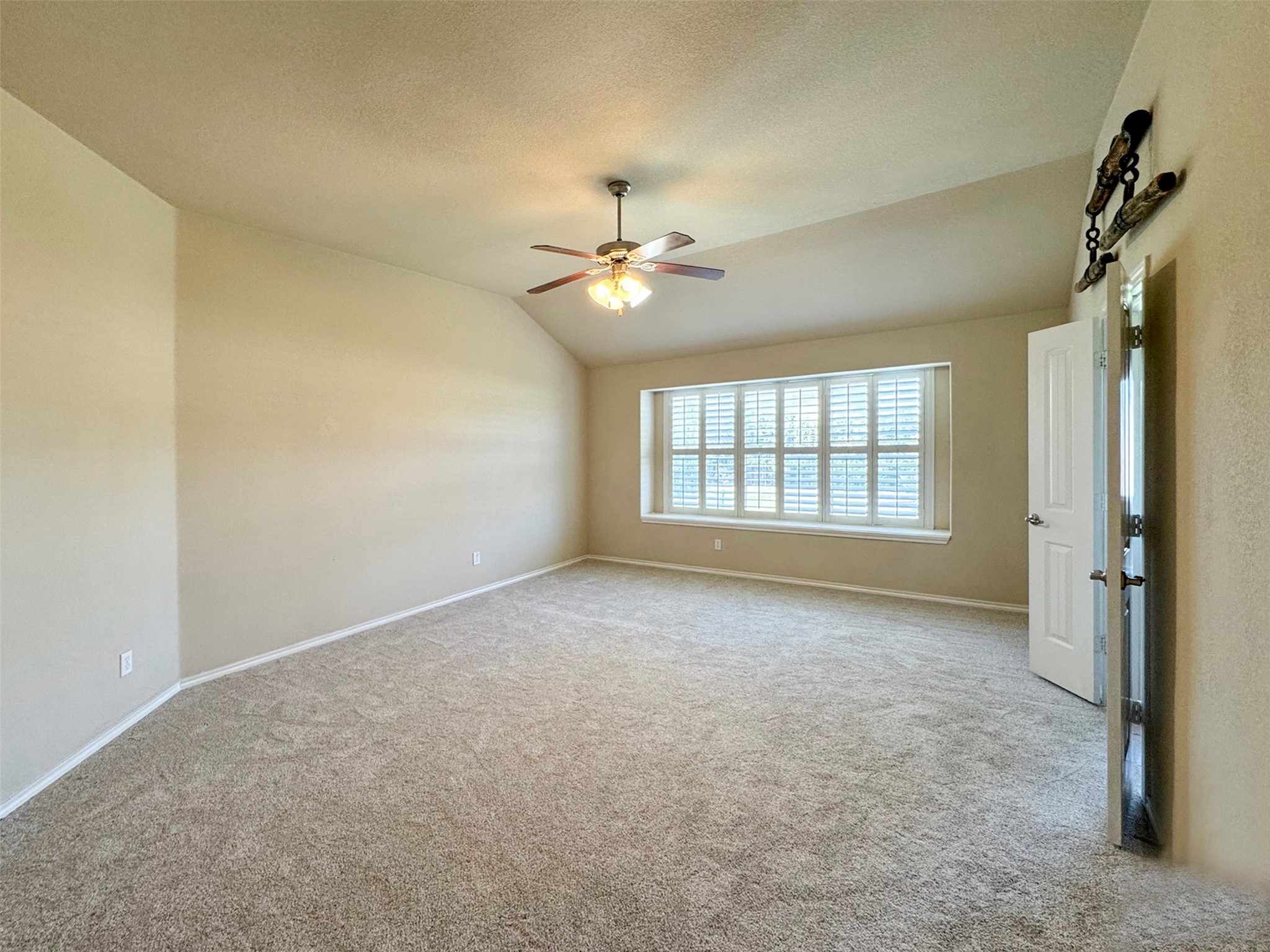 1929 Frosted Willow Lane Fort Worth TX 76177