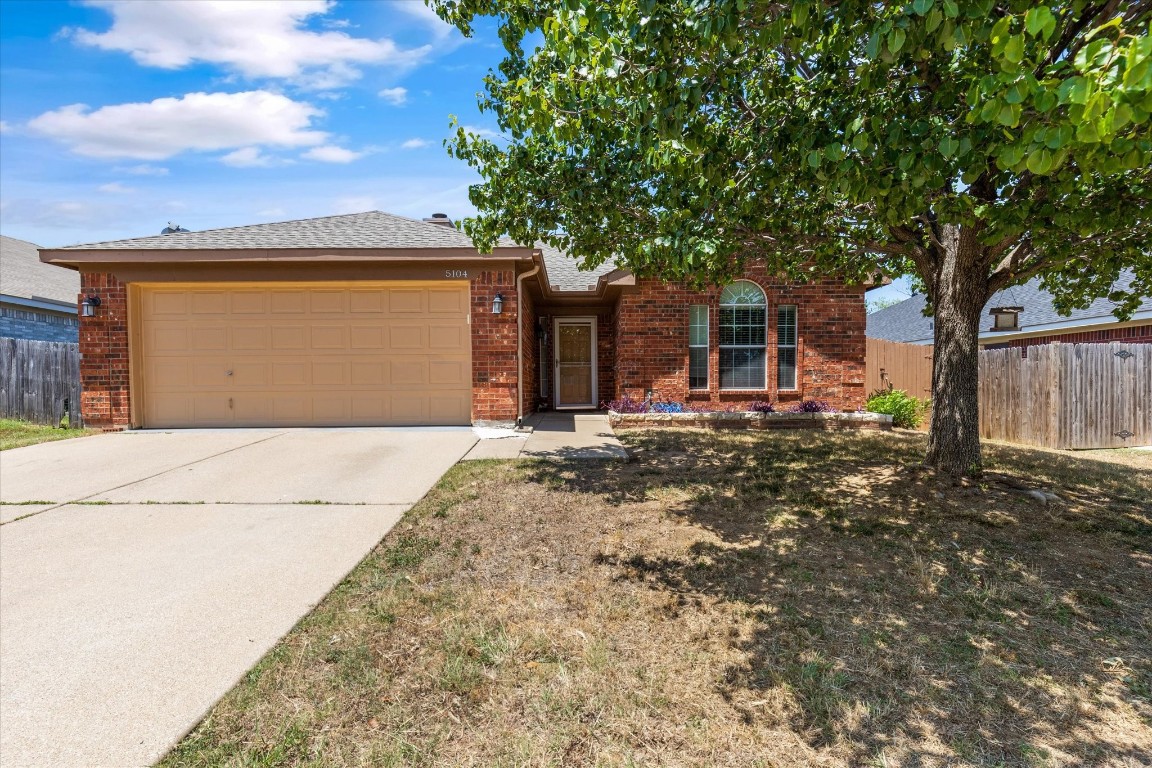 5104 Valley Village Drive Fort Worth TX 76123
