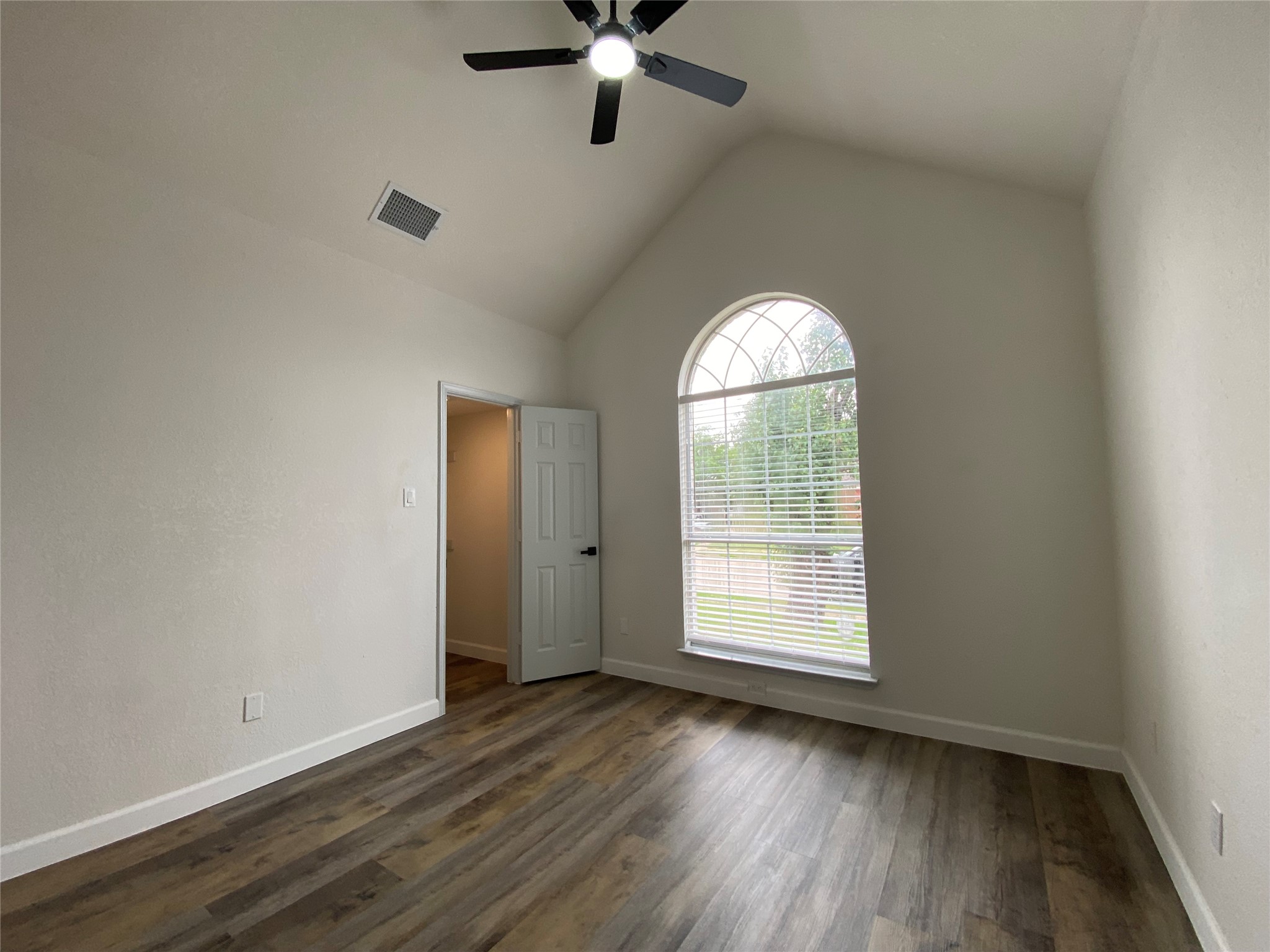 2800 Helen Lane Mesquite TX 75181